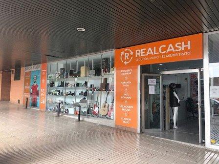Tienda de segunda mano - Real Cash (San Blas - Canillejas - Las Rosas)