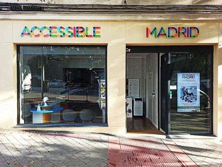 Accessible Madrid. Compra o Alquila Sillas de Ruedas o Scooter Movilidad Reducida. Sales Rental Wheelchair Mobility Scooter