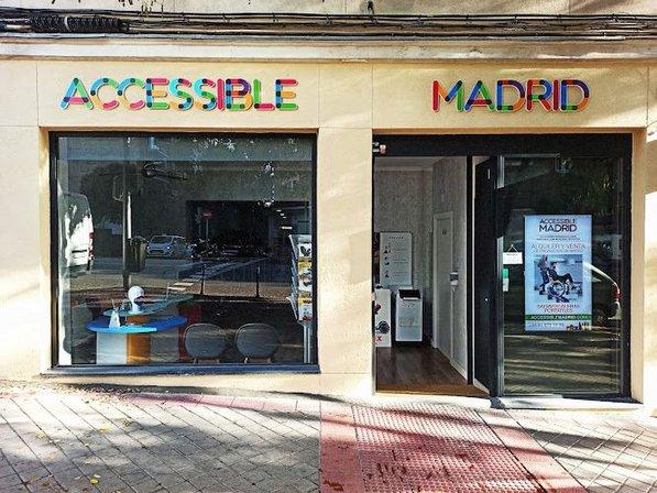 Accessible Madrid. Compra o Alquila Sillas de Ruedas o Scooter Movilidad Reducida. Sales Rental Wheelchair Mobility Scooter