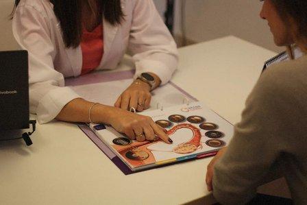 Dra. Elena Santiago Romero - Especialista en fertilidad en Vida Fertility