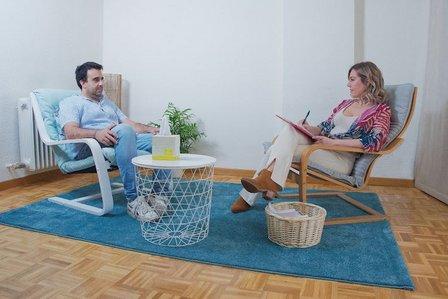 *TERAPIA GESTALT. ATENCIÓN EMOCIONAL Y MEDIACIÓN FAMILIAR EN ALUCHE. MARIAR ANDRÉS*