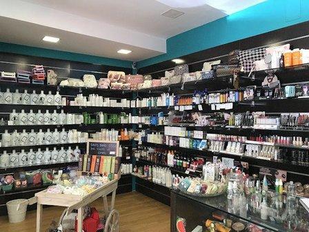 Fragancias y Cosmética Natural (Aromas Toledo)