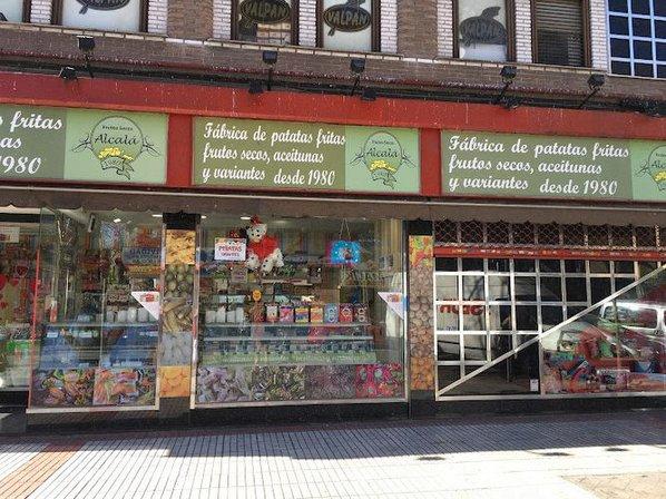 Nuts, candies and olives Alcalá