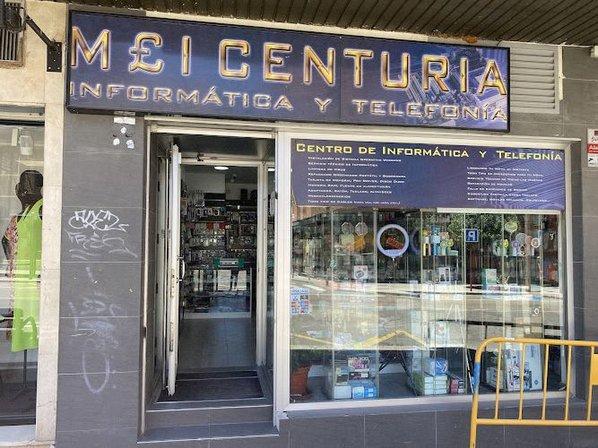 M & I Centuria