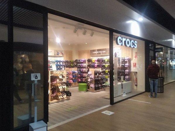 Crocs