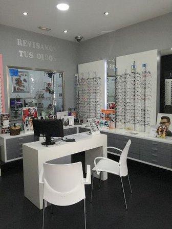 ALBERO OPTICOS-CENTRO AUDITIVO