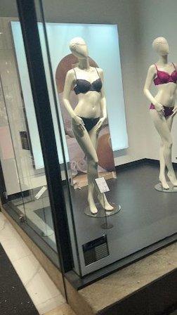Hunkemöller