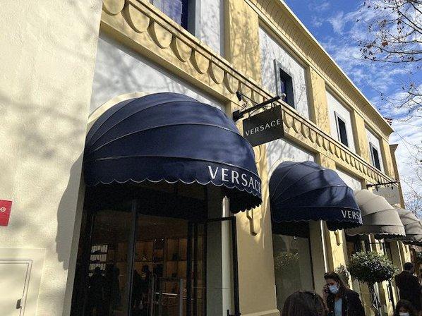 VERSACE