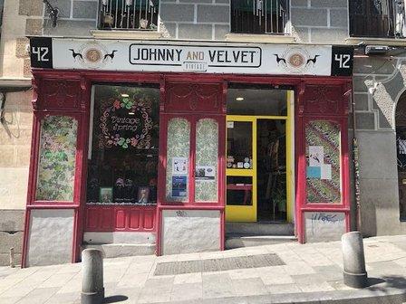 Johnny and Velvet