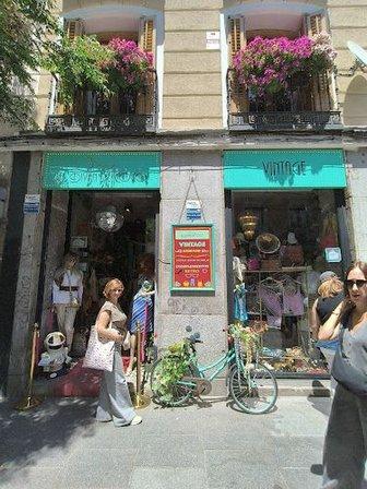VINTAGE El Divan de Coco