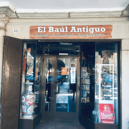 EL BAÚL ANTIGUO