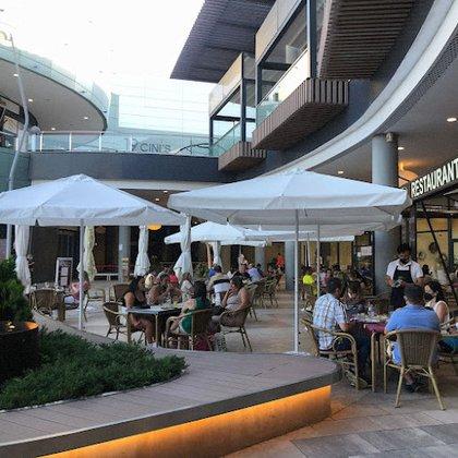 Centro Comercial Quadernillos