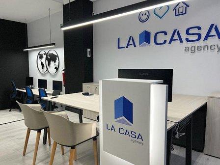 Agencia Inmobiliaria en Embajadores-Acacias, Madrid | La Casa Agency