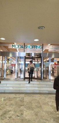 Centro Comercial Moda Shopping