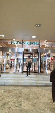 Centro Comercial Moda Shopping