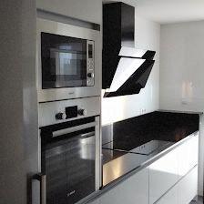 SIERRA COCINAS Y BAÑOS