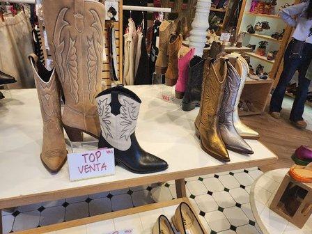 VAS, Boots & Shoes