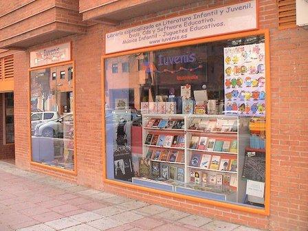 Librería Iuvenis