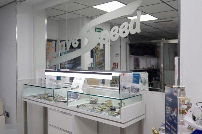 SEGURIMAX Cerrajeros de Seguridad 24H - Madrid