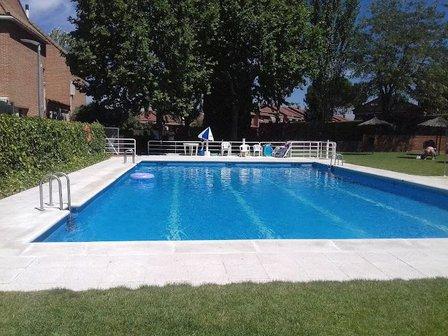 Urb. Altos Del Burgo