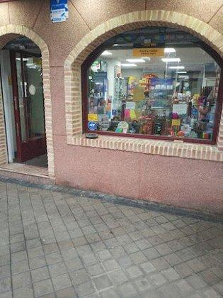 Estanco de Tabaco y Loterias Usera-Zofio