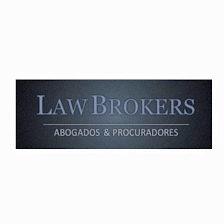 Law Brokers, Abogados