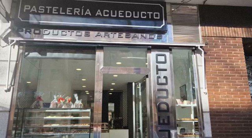 PASTELERÍA ACUEDUCTO
