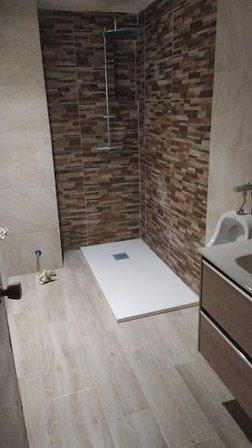Construcciones, instalaciones y reformas Francisco Poza