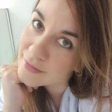 Dra. Carmen Orozco Bello, Médico estético
