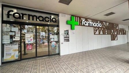 Farmacia El Juncal abierta 24 horas los 365 dias del año