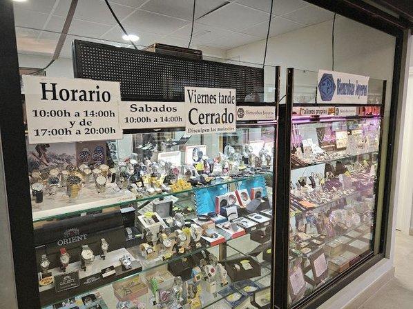 Bienzobas Joyeros (C.Comercial San Blas)