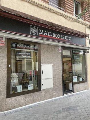 Mail Boxes Etc