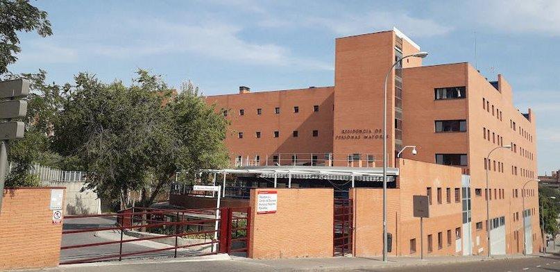 RESIDENCE AND DAY CENTER PEÑUELAS