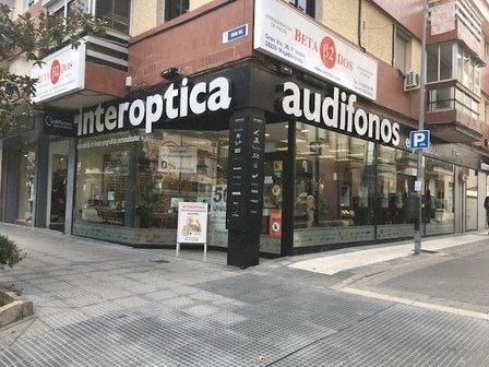 Interoptica. Audífonos y Progresivos. Óptica Majadahonda.