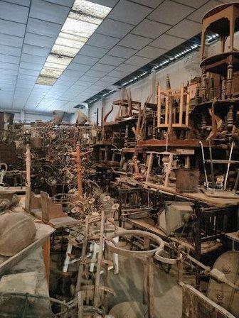 Antigüedades Lori Con SA.