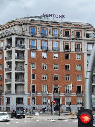 Dentons