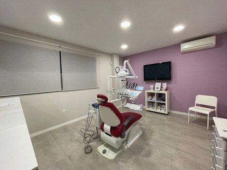 Clínica Dental Nahid Assadi