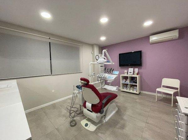 Clínica Dental Nahid Assadi