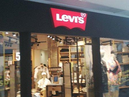 Levi's