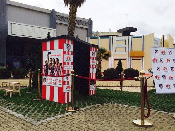 Photofacebooth-Alquiler de fotomatón para eventos
