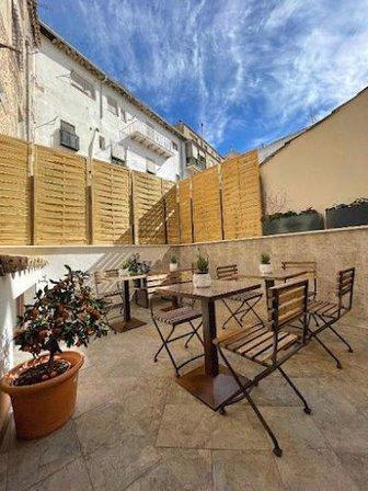 Ateneo Cuenca – Suites con cocina en el casco histórico