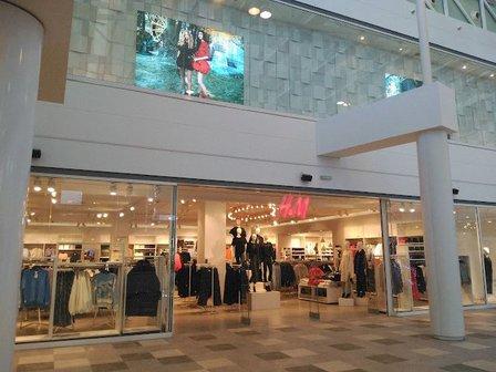 H&M