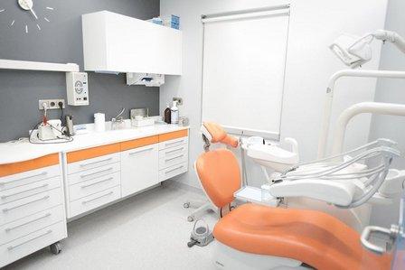 Dr. Godino Dentista