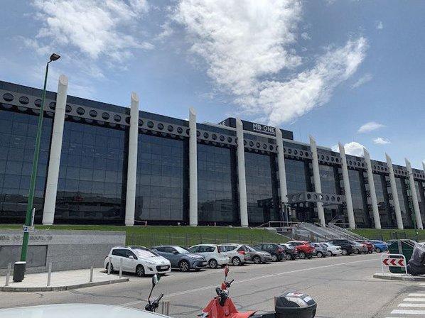 Moraleja Building One