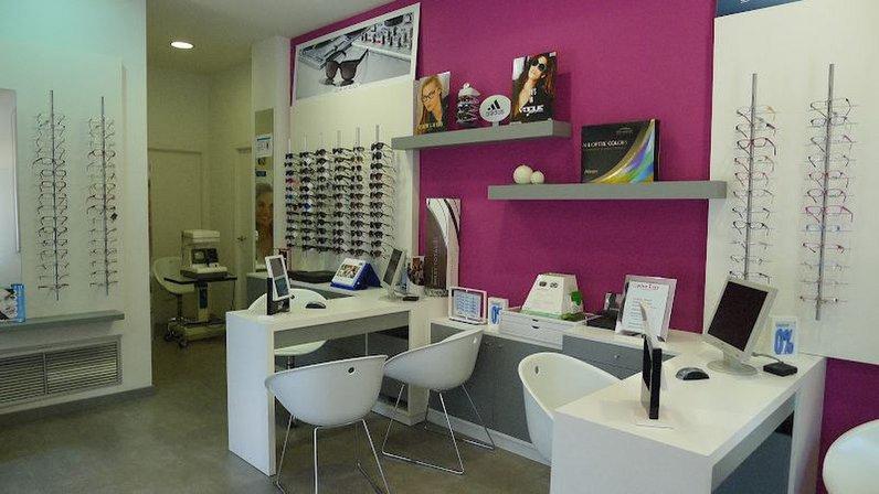 Optica Isis 1