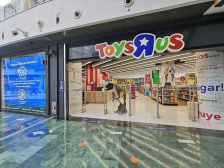 Toys"R"Us