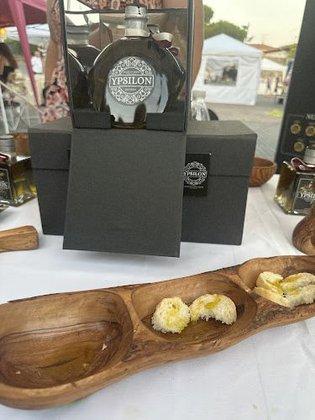 Ypsilon Olive Oil