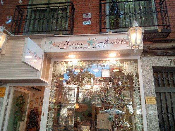 Juana Juanita Tienda de accesorios , ropa y complementos de moda.