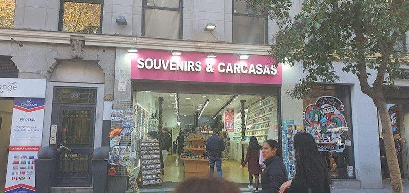 Souvenirs & Carcasas