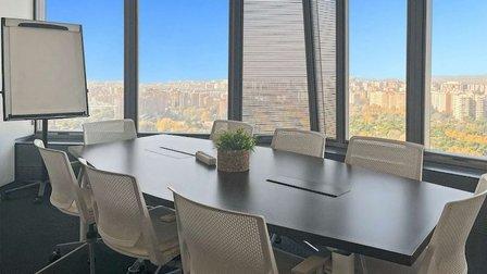 Regus - Torre de Cristal